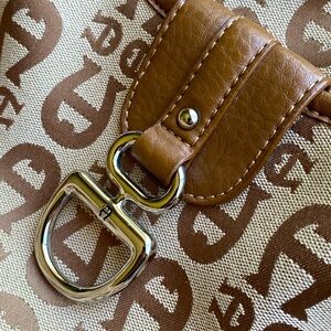 Etienne Aigner Shoulder Handbag Purse Like New!